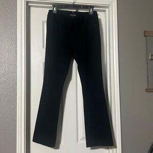 Sz 6 short Express black boot cut Columnist pants